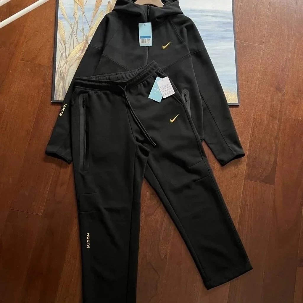 Nocta Tech Black Set