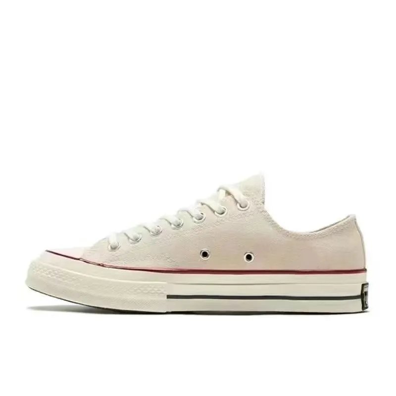 05 meter white low top